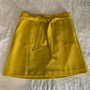 New w/o tags LOFT Yellow Mini Skirt with Removable Belt Sz 8